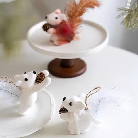 Decorazione Appesa Scoiattolo di Natale Ornamento Animale in Schiuma Floccata Con Pigna Naturale per Albero di Natale Festa di Casa