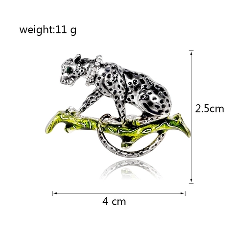 Vintage Zinc Alloy Leopard Climbing Branch Brooch For Unisex Green Enamel Panther Pin Rhinestone Animal Jewelry For Party