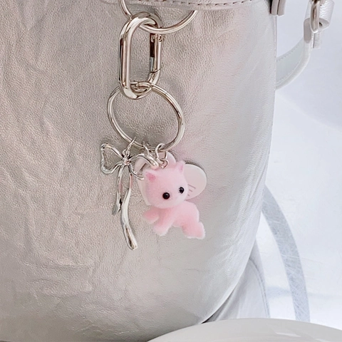 Porte-Clés Chat Floconné de Style INS Coréen Avec Nœud en Métal Et Pendentif Cœur Mignon Animal Perlé Bijou de Sac Pour Femme Fille Cadeau