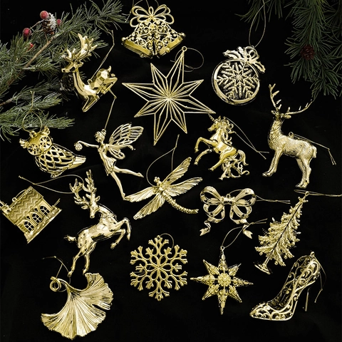 Golden Christmas Hanging Ornaments Plastic Metallic Xmas Tree Pendants Snowflake Reindeer Angel Star Decor Festive Party