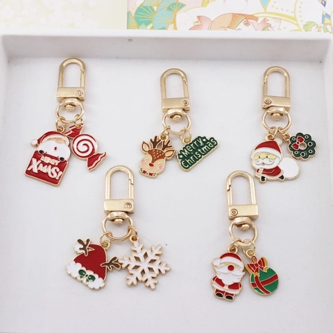 Cute Christmas Enamel Metal Keychain Santa Claus Reindeer Charm Keyring Festive Bag Pendant For Women Kids Holiday Gift
