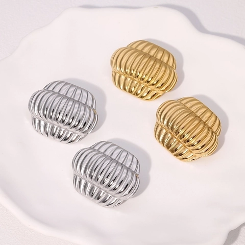 Pendientes De Botón De Linterna Texturizados Chapados En Oro De 18K Acero Inoxidable Geométrico Vintage Estilo Croissant