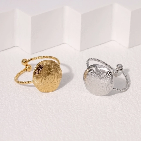 Anello Aperto Regolabile in Acciaio Inossidabile Vintage Francese Minimalista per Donna Anello Geometrico Rotondo con Texture Radiale