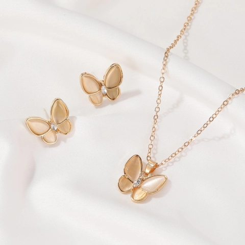 Elegantes Schmetterling Legierung Schmuckset Für Damen Mit Katzenaugenstein Halskette Und Passenden Ohrringen Vergoldeter Modeschmuck