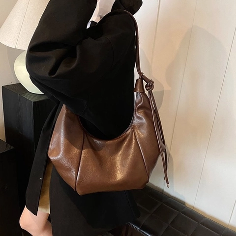 Borsa Hobo Da Donna Grande Capacità Pelle PU Pieghettata Vintage Mezzaluna Borsa A Tracolla Con Tracolla Annodata
