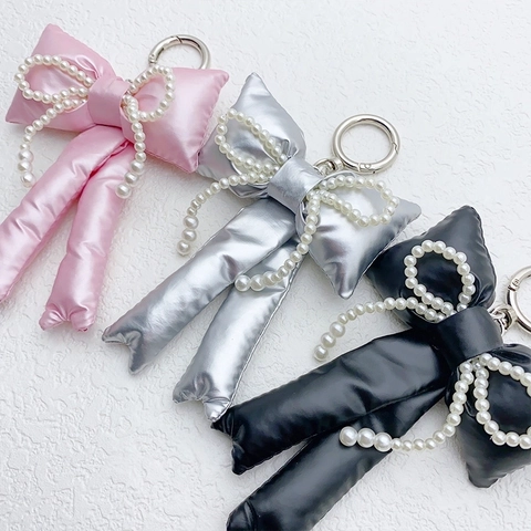 Gepolsterter Schleifen Schlüsselanhänger Mit Künstliche Perlenimitat Satin Stoff Taschenanhänger Für Damen Kreative Schlüsselring