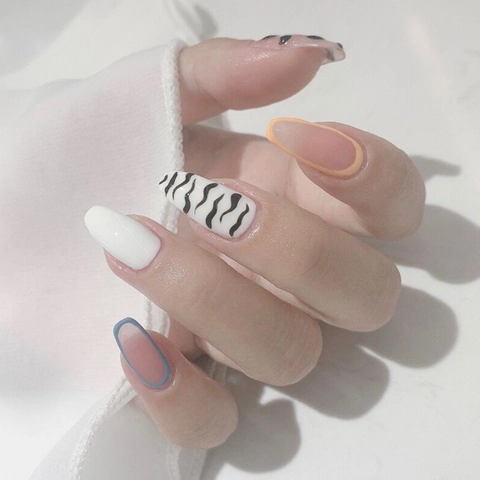 Unghie Finte Lunghe Coffin Ballerina Press On Nails Stampa Zebra Colore Contrasto Impermeabile Rimovibile Manicure Per Donne