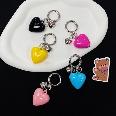 Portachiavi Creativo in Acrilico a Forma di Cuore Ciondolo in Resina Lucida per Borsa Chiavi Auto Decorazione Minimalista Donna Moda Accessorio