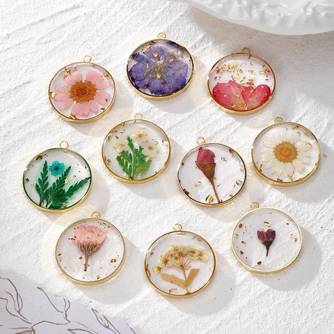 Handgefertigte Runde Harzanhänger Mit Trockenblumen Legierungsrahmen Goldfolie Natürliche Florale Charms Für DIY Halsketten