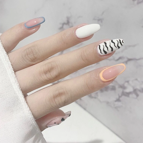 Unghie Finte Lunghe Coffin Ballerina Press On Nails Stampa Zebra Colore Contrasto Impermeabile Rimovibile Manicure Per Donne