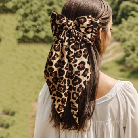 Large Leopard Print Bow Hair Clip Elegant Satin Barrette Spring Tail Clip Fashion Headpiece For Women Girls