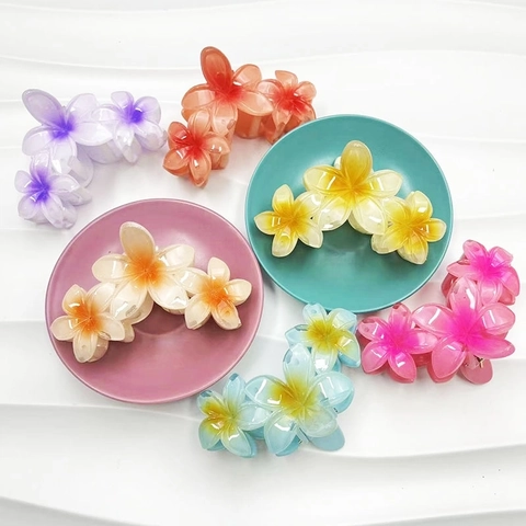 Large Resin Frangipani Flower Hair Claw Clip Triple Flower Joined Design Gradient Color Shark Clip Accessories Women