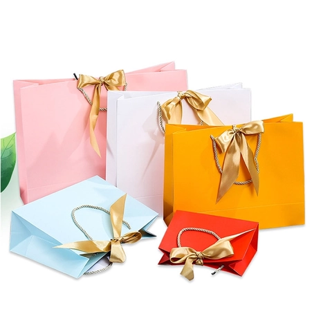 Gift Paper Bags With Bow Tie Satin Ribbon Handheld Square Bottom For Wedding Birthday Party Shopping