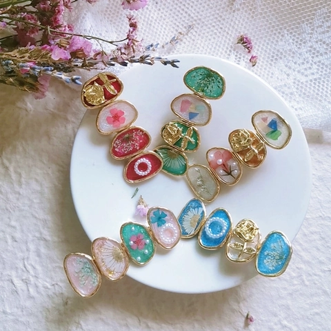 Handmade Real Dried Flower Resin Hair Clip For Women Vintage Floral Duckbill Clip With Artificial Pearl Metal Rose Hair Jewelry