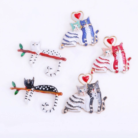 Spille Gatto Cartone Animato Spilla Smalto Lega Animale Gattino Cuore Zucca Decorazione Vestiti Per Donne Gioielli Moda
