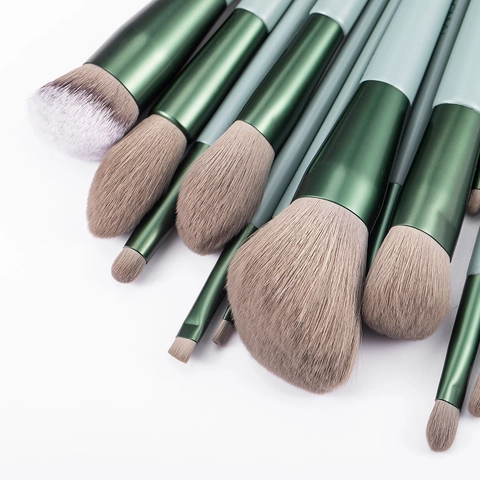 Professionele Make-up Borstels Zachte Synthetische Vezels Houten Handvat Cosmetische Hulpmiddelen Esthetische Poeder Foundation Oogborstels