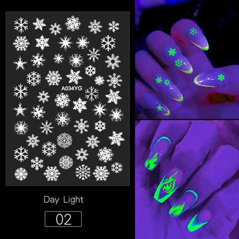 Autocollants Art Des Ongles Lumineux Brillent Dans Le Noir Auto-adhésifs Décorations Fête Halloween Flocons De Neige Flammes Étoiles