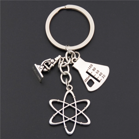 Leraar Sleutelhanger Zinklegering Zilver Wetenschap Afstuderen Cadeau Creatieve Bedel Hanger Sleutelring School