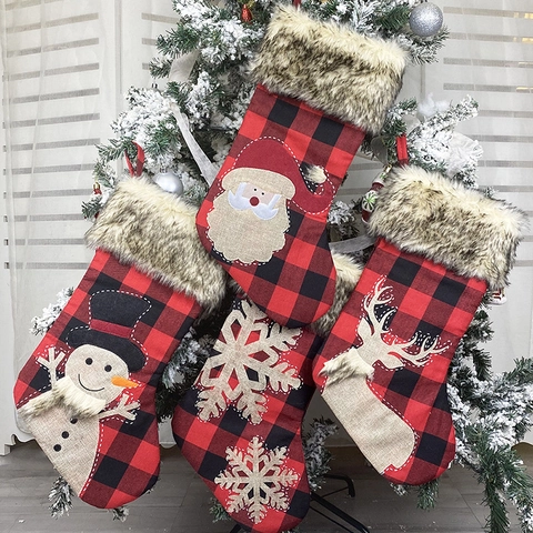 Large Buffalo Plaid Christmas Stockings With Faux Fur Cuff Santa Snowman Reindeer Snowflake Applique Rustic Holiday Home Decorations Gift Bags