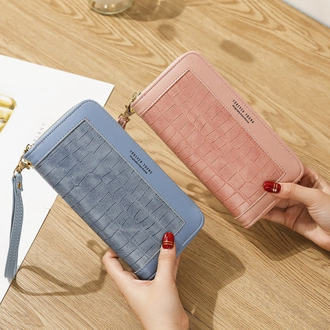Women Long Wallet PU Leather Crocodile Pattern Large Capacity Zipper Clutch With Wristlet Strap