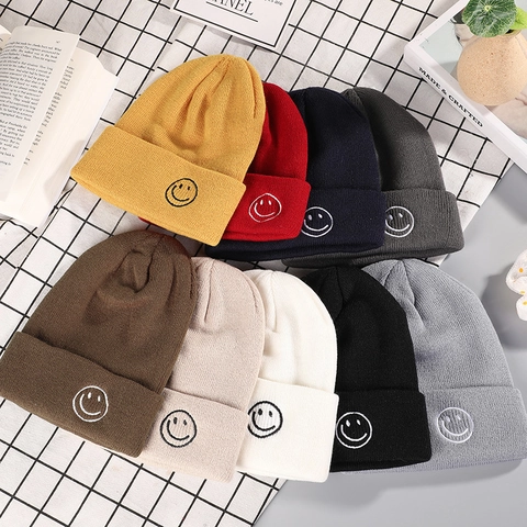 Unisex Winter Warm Knitted Beanie Hat Cuffed Ribbed Solid Color With Smiley Face Embroidery Outdoor Fashion