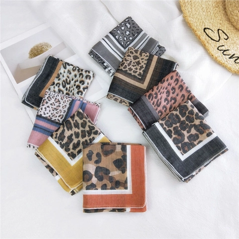 Foulard Quadrato Moda Maculato Leopardo Poliestere Effetto Raso Bandana Fascia Per Capelli Da Donna Accessorio