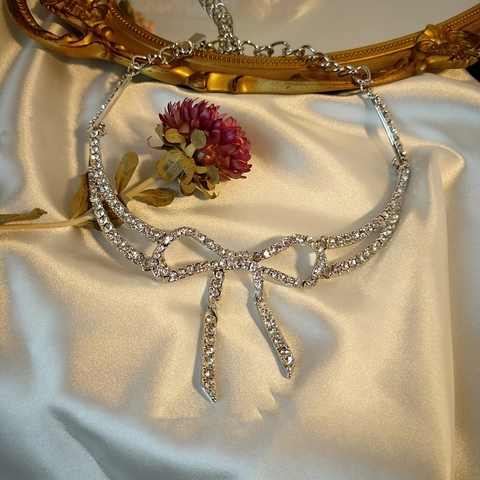 Sprankelende Legering Strass Strik Choker Halsketting Met Franje Kwast Verstelbare Verlengketting Voor Dames Feestje