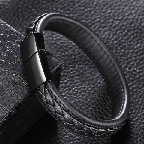 Bracciale In Pelle Intrecciata Con Chiusura Magnetica In Acciaio Inossidabile Gioielli Da Polso Punk Trendy Per Uomo