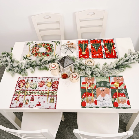 Christmas Placemat Knitted Polyester Fabric Santa Reindeer Pattern For Festive Holiday Dining Table Decor