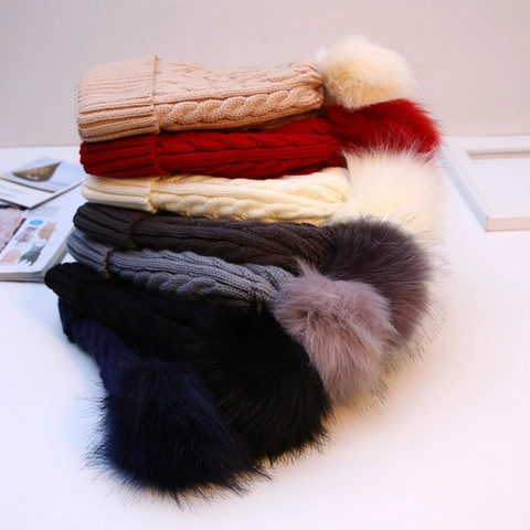 Women Winter Cable Knit Beanie Fleece Lined Warm Thick Soft Acrylic Hat With Faux Fur Pom Pom Outdoor Slouchy Style