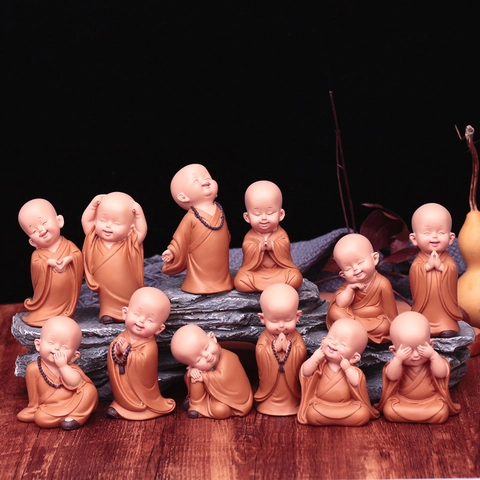 Little Monk Statue Resin Buddha Figurine Zen Home Decor Tabletop Ornaments For Car Interior Desk Cute Healing Small Monk