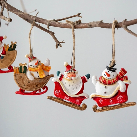 Ornamenti Appesi Di Natale Resina Babbo Natale Pupazzo Di Neve Slitta Pendenti Decorazione Festiva Corda Di Juta Dipinto