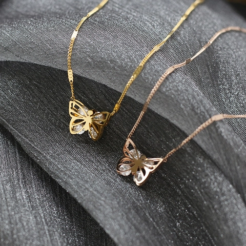 Collier Pendentif Papillon Acier Titane Zircone Cubique Pierre Serrée Design Creux Plqué Or Bijoux Élégants Femmes