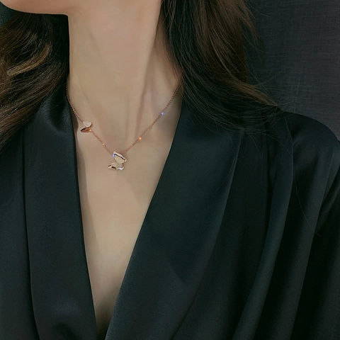 Schmetterling Anhänger Halskette Titanstahl Vergoldet Elegant Doppel Schmetterling Choker Für Frauen Ins Stil Minimalistisch