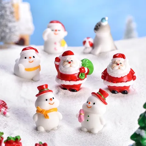 Mini Figurine Di Natale Resina Pupazzo Di Neve Babbo Natale Carino Cartone Animato Miniatura Per DIY Micro Paesaggio Scrivania