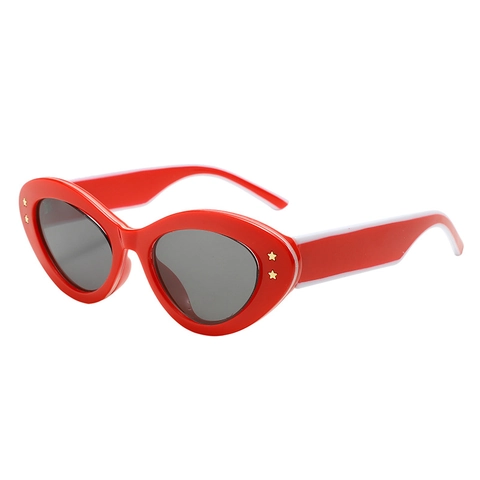 Cat Eye Sunglasses For Women Vintage Oval Frame With Star Rivets UV400 Protection Plastic Trendy Fashion Shades