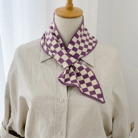 Checkerboard Knitted Neckerchief Small Scarf For Women Winter Warm Checkered Cross Pull-Through Neck Warmer