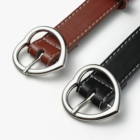 Ceinture en Similicuir pour Femme Avec Boucle en Cœur Douce Ceinture Décorative Ajourée pour Jeans Robes Style Décontracté