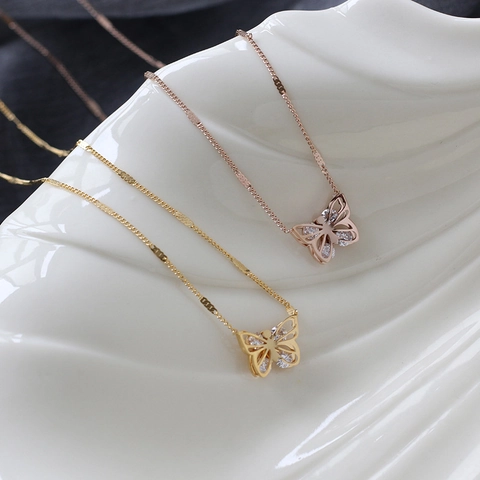 Collier Pendentif Papillon Acier Titane Zircone Cubique Pierre Serrée Design Creux Plqué Or Bijoux Élégants Femmes