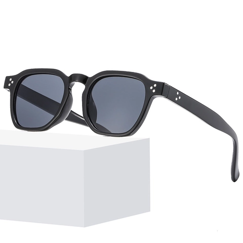 Retro Square Frame Sunglasses Men Women Anti Blue Light Glasses Fashion Rivet UV400 Protection Eyewear For Daily Outing
