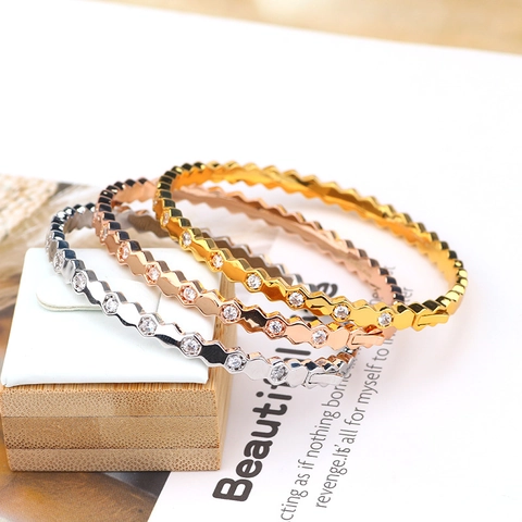 Bracelet Jonc Hexagonal En Nid D'Abeille Géométrique En Cuivre Micro Pavé Zircon Bijoux De Mode Simple Élégant Pour Femme