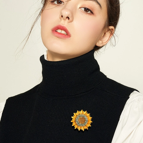 Sunflower Brooch Pin Elegant Alloy Gold Plated With Multi Color Rhinestone Crystal For Women Coat Jacket Accessory