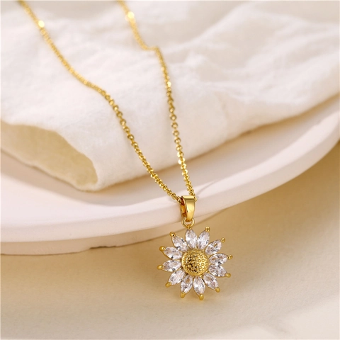 Collana Con Ciondolo A Girasole Con Catena In Acciaio Inossidabile E Gioielli In Ottone Placcato Oro Zircone Per Donna