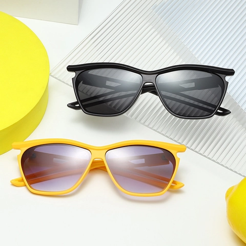 Y2K Square Frame Sunglasses UV400 Protection PC Plastic Lightweight Hollow Temples Outdoor Sports For Men Women