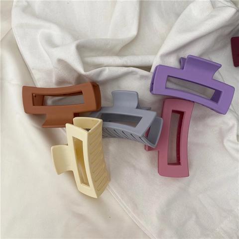 Rectangular Hair Claw Clip Matte Acrylic Plastic Geometric Hollow Out Fashion Elegant Solid Color Hair Clamps