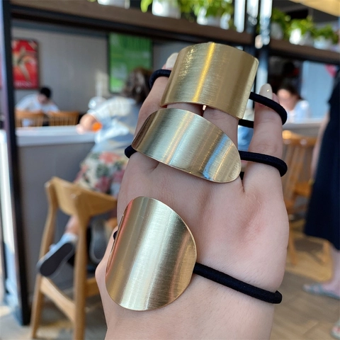 Minimalistische Geometrische Metall Haargummis Gebürstet Gold Herz Dreieck Quadrat Elastischer Pferdeschwanzhalter Mode Für Frauen