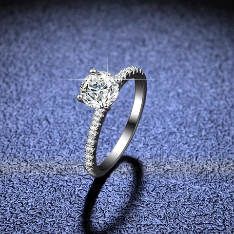 925 Sterlingsilber Moissanit Ring Für Damen Klassischer Vier Krappen Verlobungsring Mit Pavé Seitensteinen Schmuck
