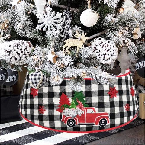 Kerstboombasis Afdekking Polyester Ruitpatroon Vrachtwagen Kabouter Borduursel Sneeuwvlok Feestelijke Decoratie