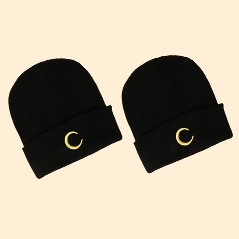 Knitted Beanie Hat Acrylic Crescent Moon Embroidery Warm Cuffed Winter Skull Cap For Men Women Streetwear Casual Solid Black