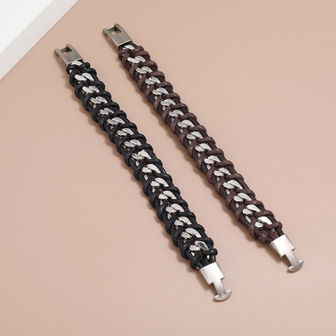 Bracciale Da Uomo In Pelle Di Vacchetta Intrecciata Con Catena In Metallo Punk Retro Fatto A Mano Alla Moda